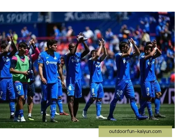 赫塔菲防线稳定，状态回暖助队伍争取更好排名